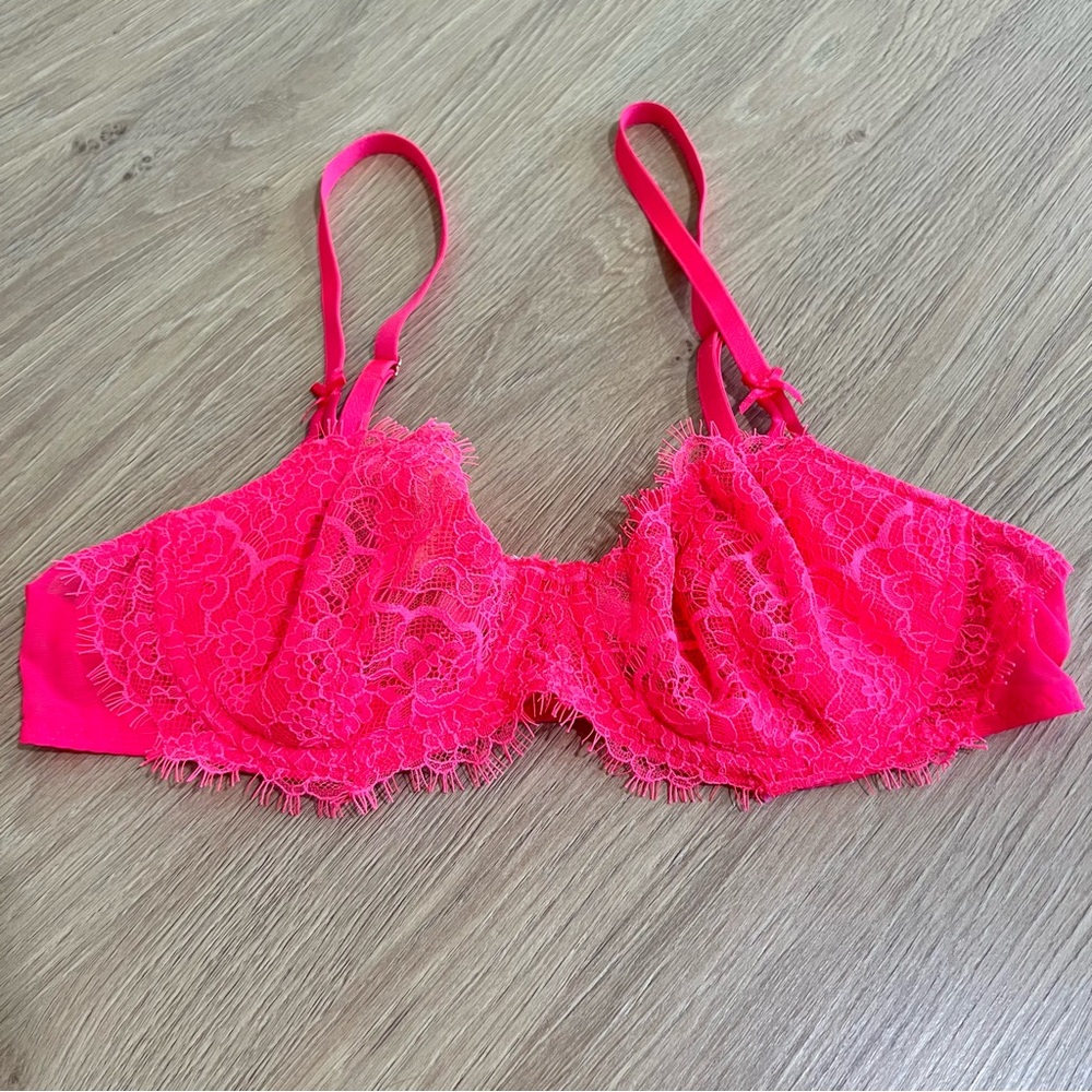 Victoria's Secret Hot Pink Lace Bra